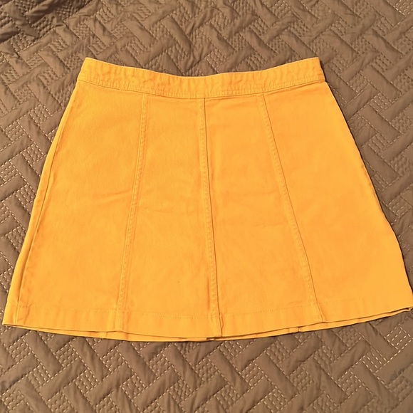 Divided H&M Skirt - Picture 2 of 3